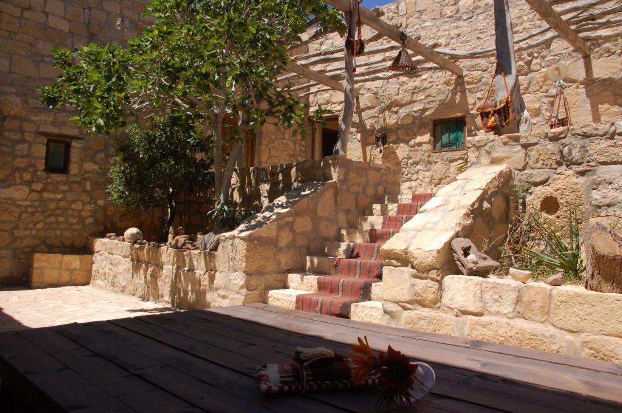 Beit Al Taybeh Hotel At Tayyibah Exterior photo