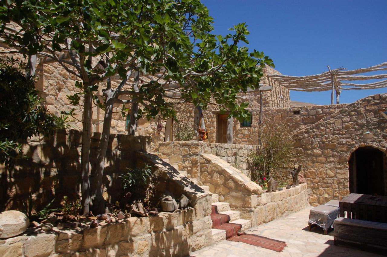 Beit Al Taybeh Hotel At Tayyibah Exterior photo